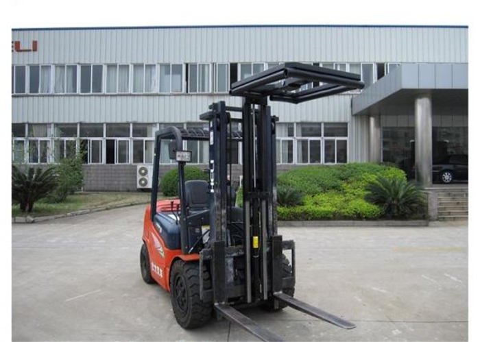Stabilizátory zaťaženia hydraulického vysokozdvižného vozíka